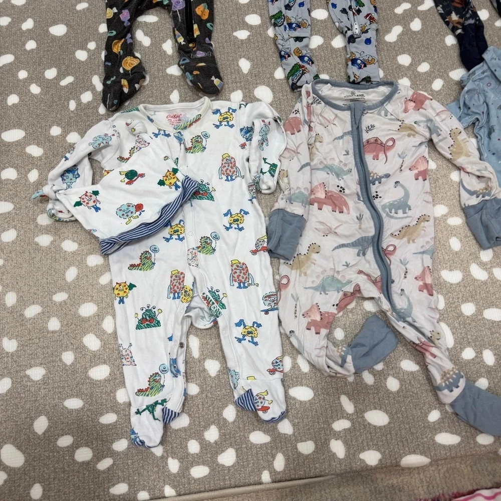 Lot of 7 bamboo footies coverall baby boy angel dear cath kid hat dinosaur zippy